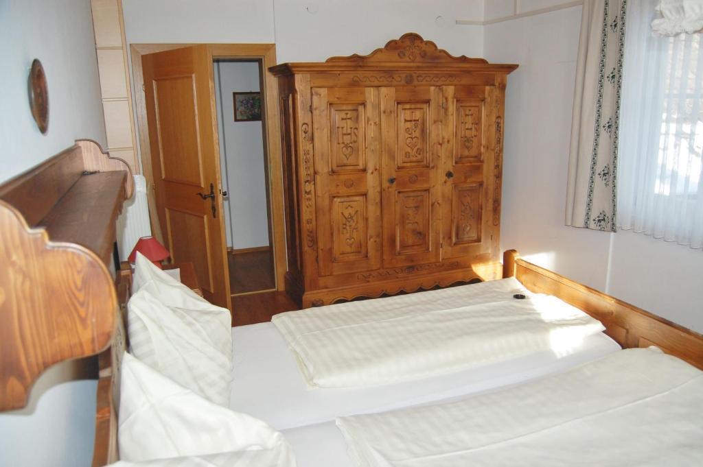 Pension Marienhof Hermagor-Pressegger See Habitación foto